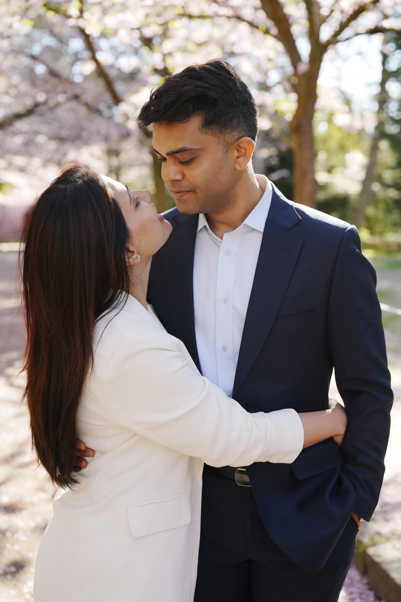 Surprise proposal photographer Copenhagen — the moment she said yes
